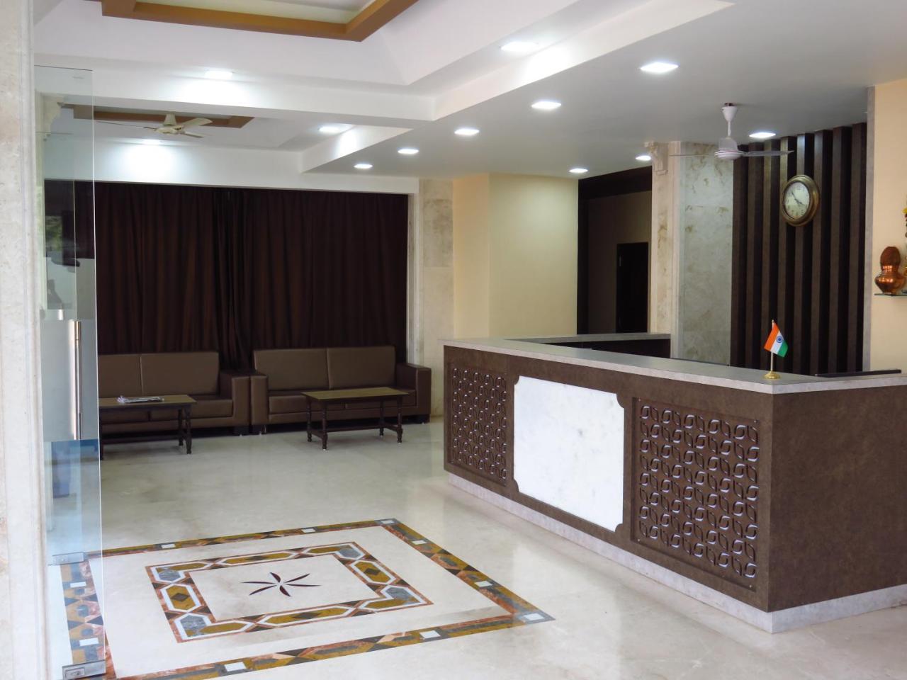 City Palace Resort Lonavala Exterior photo